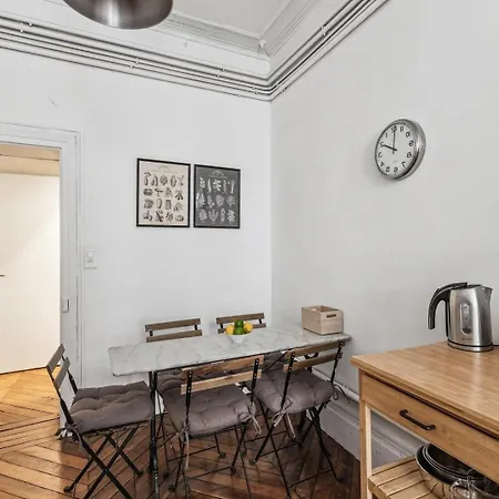 Bnbnook - Luxury 4br 2ba - De & Louvre Parigi