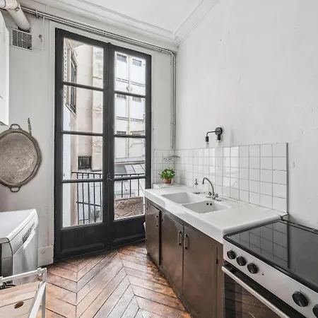 Appartamento Bnbnook - Luxury 4br 2ba - De & Louvre