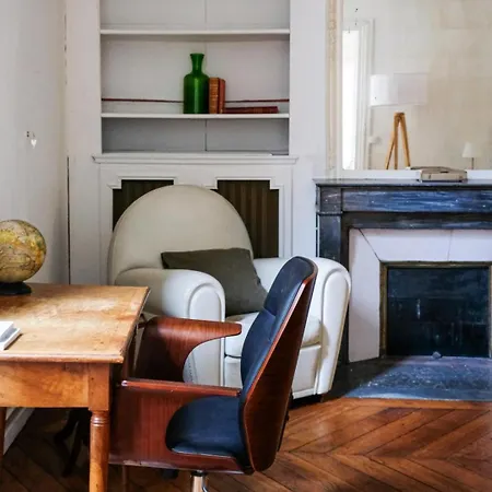 Bnbnook - Luxury 4br 2ba - De & Louvre *